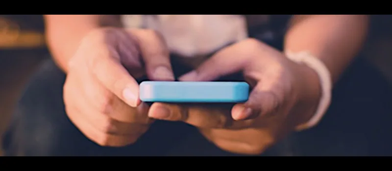 More middle school girls are inflicting self-pain. Experts say it might be smartphones smartphonepain