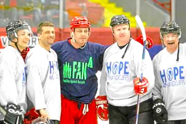 Former NHL stars participate in Skate for Sobriety event addiction recovery ebulletin hockey sobriety