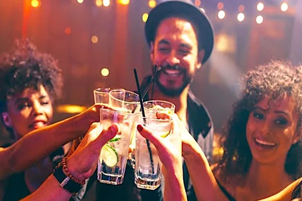 5 Differences Between Binge Drinking & High-Functioning Alcoholism addiction recovery ebulletin binge drinking and alcoholism