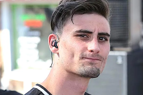 We Came as Romans Singer Died From Drug Abuse addiction recovery ebulletin kyle pavone overdose death