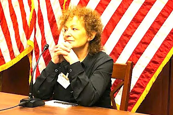 This Is Reprehensible’: Nan Goldin Responds to News That Richard Sackler Has Patented an OxyContin-Addiction Drug addiction recovery ebulletin nan goldin responds