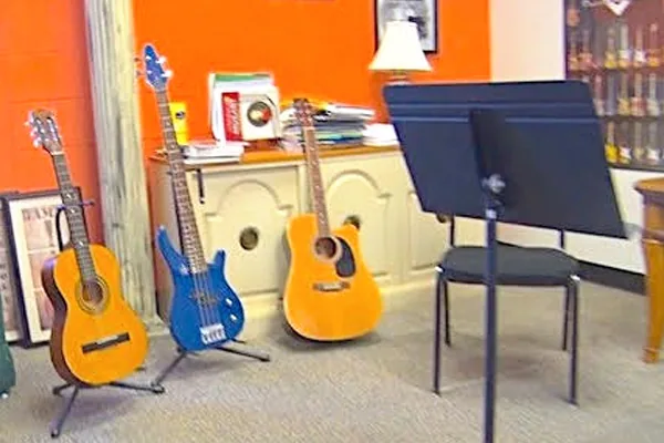 Academy of Creative Arts offering group music classes to recovering addicts addiction recovery ebulletin music classes for recovering addicts