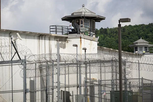 Mentally Ill Inmates in NY Held Past Their Release Dates addiction recovery ebulletin inmates with mental illness held