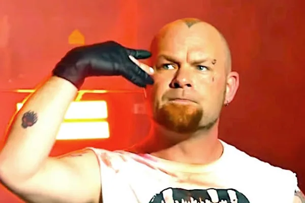 FIVE FINGER DEATH PUNCH Singer Celebrates First Year Of Sobriety addiction recovery ebulletin five finger death punch