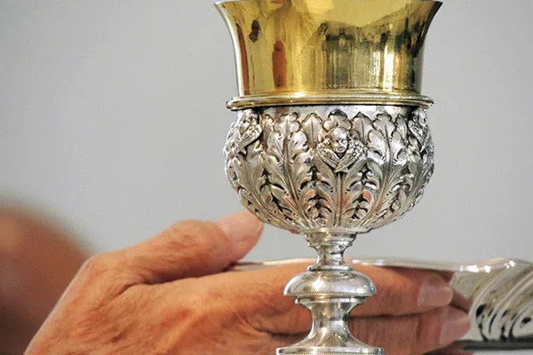 Recovering Alcoholics Find Higher Power in the Chalice addiction recovery ebulletin power in chalice