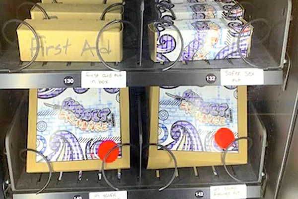 Las Vegas vending machines offer opioid OD reversal drug for free addiction recovery ebulletin vegas vending machine drugs