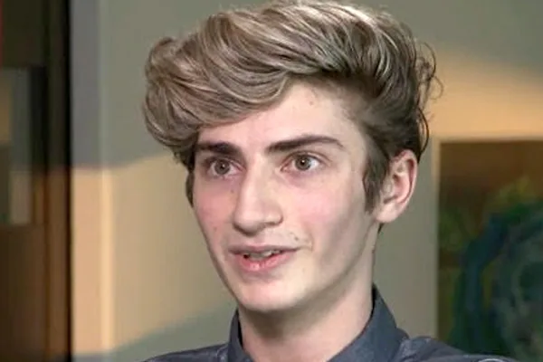 Teen Blames Vaping After Lung Collapses addiction recovery ebulletin teen blames vaping