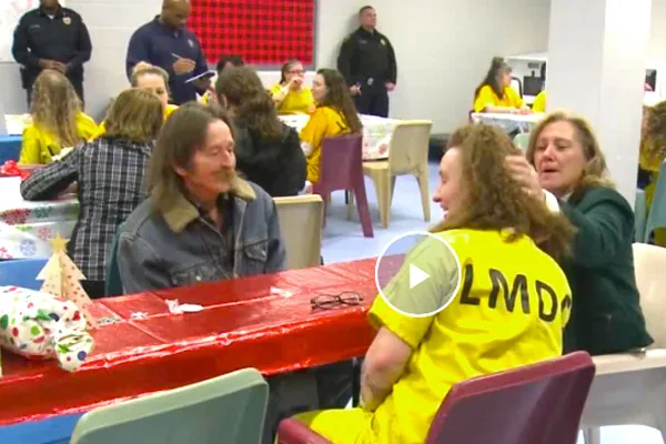 Inmates in drug treatment program get special Christmas visit with family addiction recovery ebulletin drug treatment visit