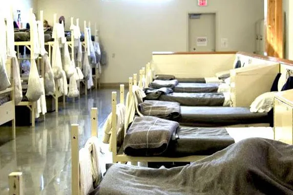 Officer at Oregon women’s prison accused of smuggling in heroin, meth for inmates addiction recovery ebulletin prison drugs