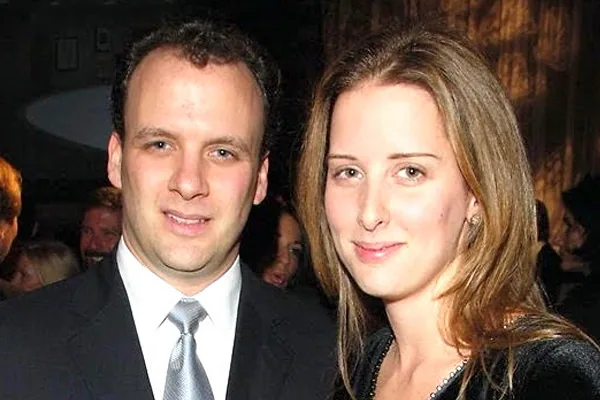Sackler Scions Sell Manhattan Mansion & Flee to Switzerland in the Midst of More Opioid Deaths addiction recovery ebulletin sacklers flee newyork