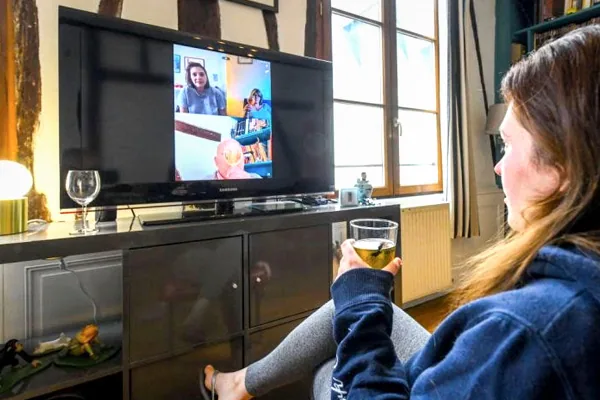 Alcoholism: Why this doctor says telemedicine is key right now addiction recovery ebulletin telemedicine alcoholism