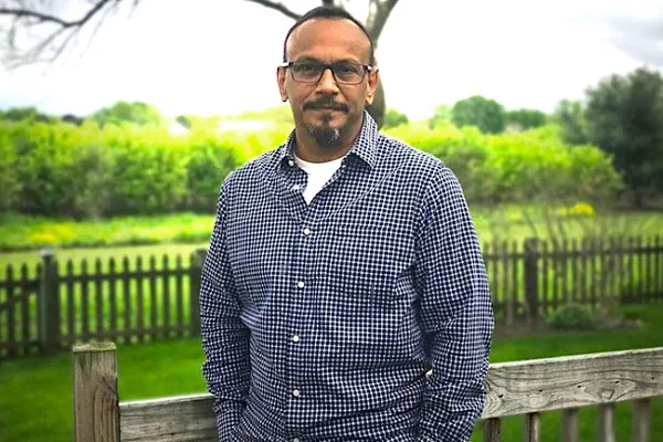 Man pursuing online idea to connect people to addiction recovery programs anytime addiction recovery ebulletin addiction recovery online
