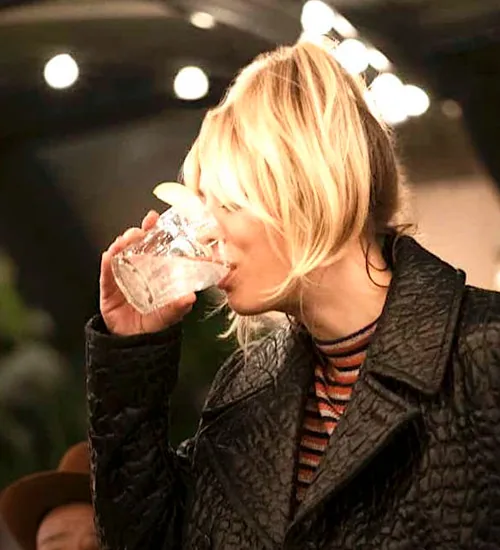 HBO’s ‘The Flight Attendant’: how does she cope with alcoholism?