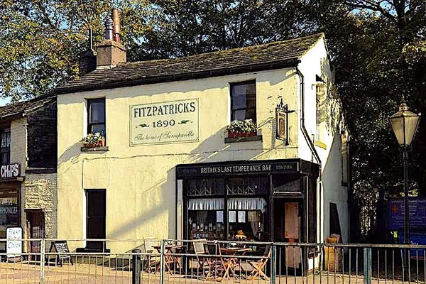 Oldest booze-free bar in Britain sober since 1890