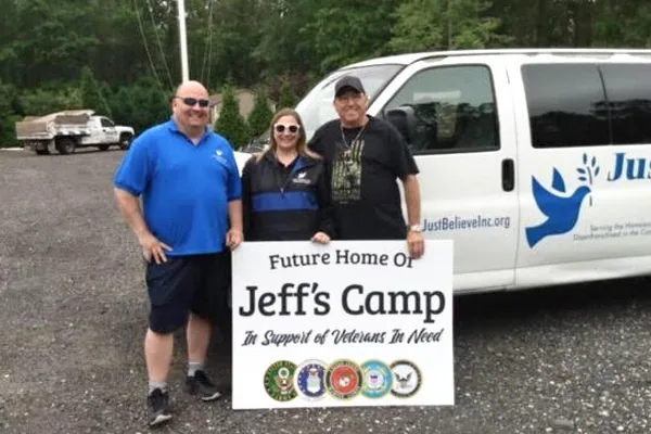 Veteran Donates 36 Acres to Build Retreat for Homeless Vets Struggling With Addiction