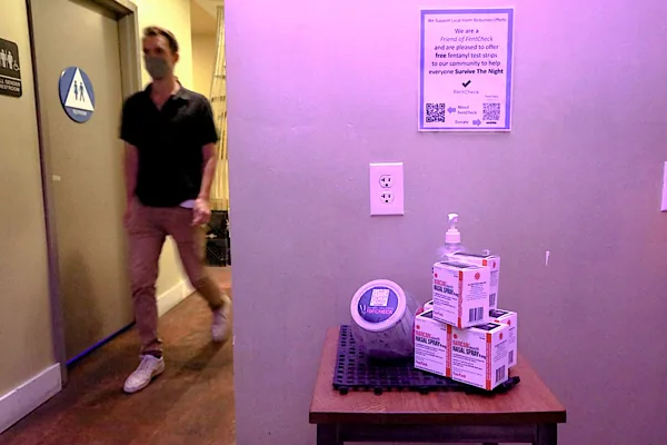 ‘We’re done with dead kids’: US Bars Handing out Free Fentanyl Tests