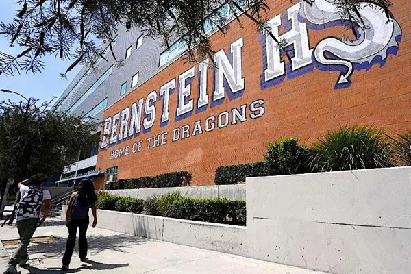 Several L.A. High School Students Overdose, 1 Dies from Pills Laced with Fentanyl