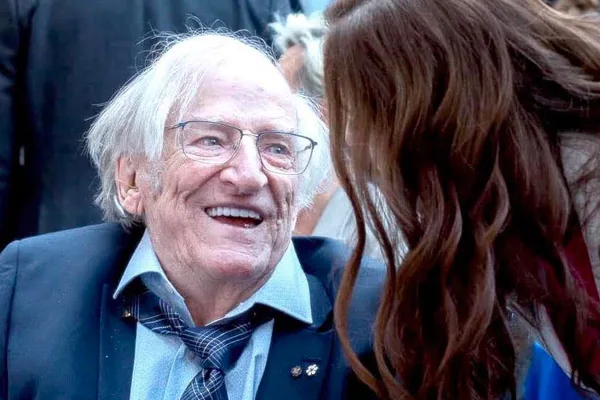 Jean Lapointe, singer, actor, rehab founder and Canadian senator, passes at 86