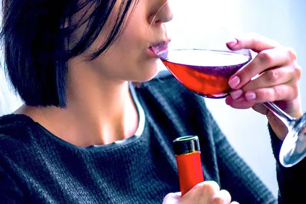 Do YOU drink too much? Answers These 10 Questions