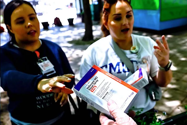 ‘I yelled, “I’m putting this up your nose”’: what it’s like to use Narcan