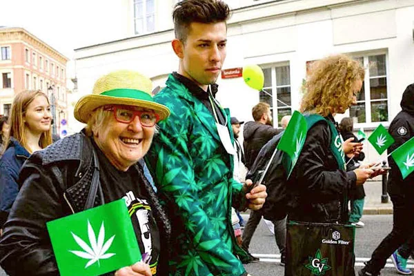 Cannabis Use Eschewed By Younger Teens