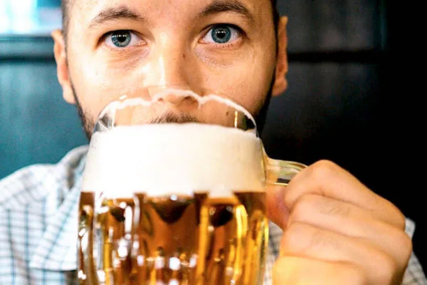 How Does Alcohol Affect the Gut Microbiome?