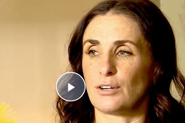 Laura McKowen is an Open Book About Her Sobriety
