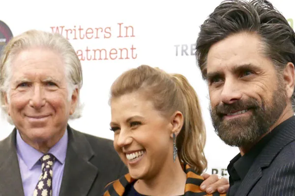 John Stamos Says His Therapist Helped Him Get Sober