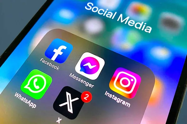 Exploitative Marketing Practices on Social Media Target Addicts