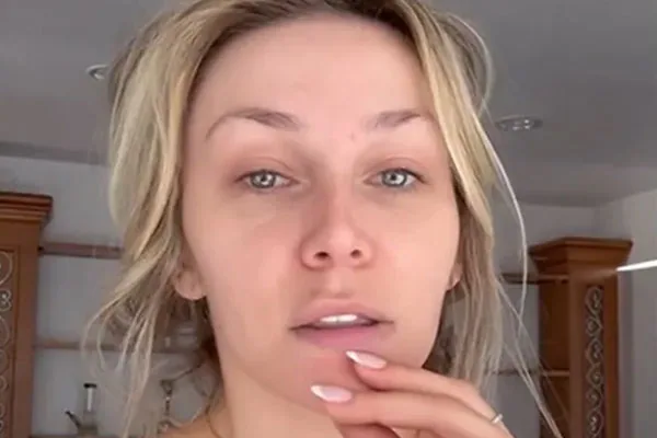 Courtney Stodden On An Emotional Sober Journey