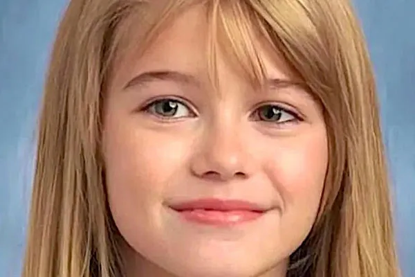 10-Year-Old Was Using Smart Phone Just Before She Killed Herself