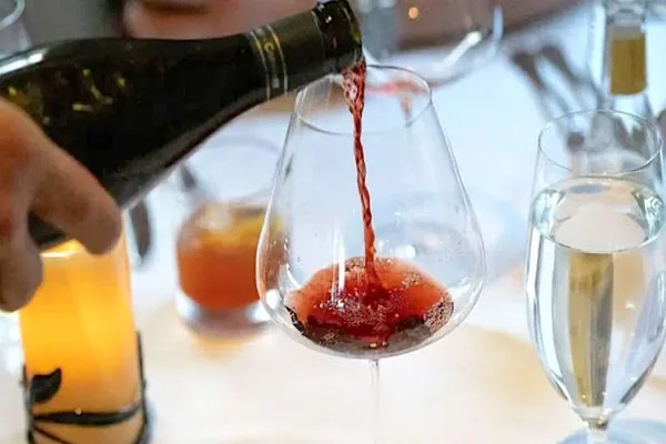 U.S. Government Changes Guidelines on Alcohol Consumption for First Time in 40 Years