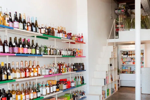 Why Are L.A.’s Sober Bars Struggling?