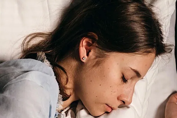 Can One Drink Wreck Your Sleep?
